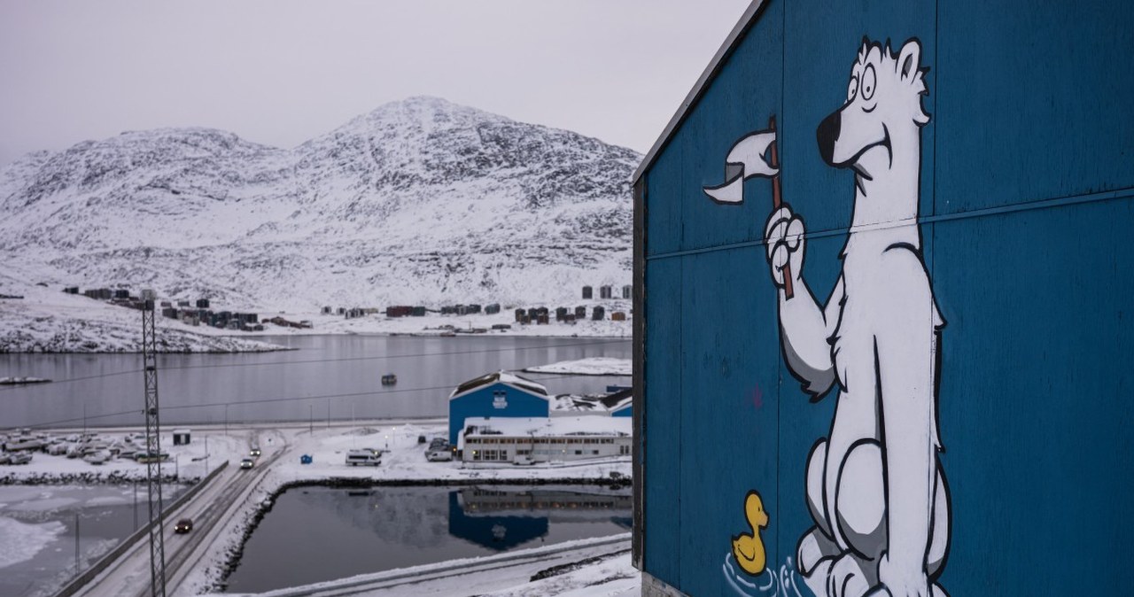 Grenlandczycy chcą mieć święty spokój. Wywieszają kartki na drzwiach