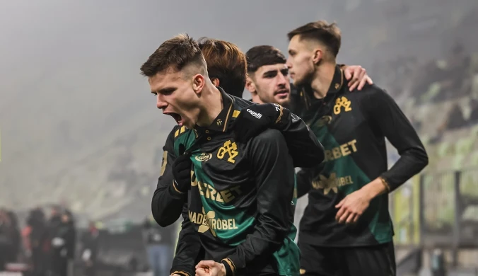 Nie mają milionów, ale się rozpychają. Ujawniamy kulisy rewelacji Ekstraklasy