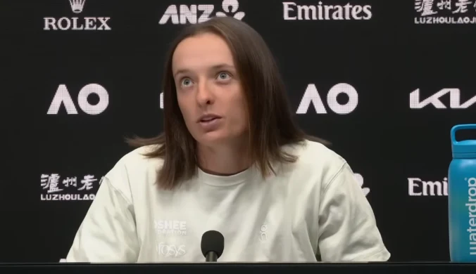 A jednak, oto co stało się w Australii. Atak choroby. Świątek obwieszcza