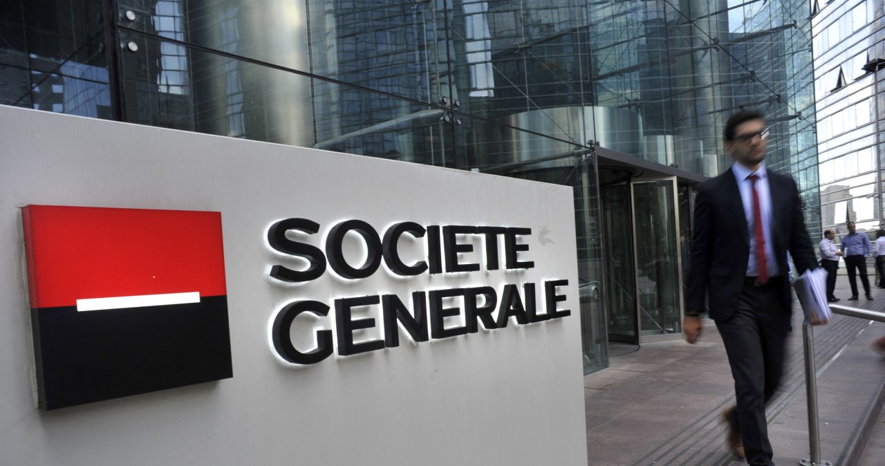 Francuski bank planuje masowe zwolnienia. Na jego czele stoi Polak