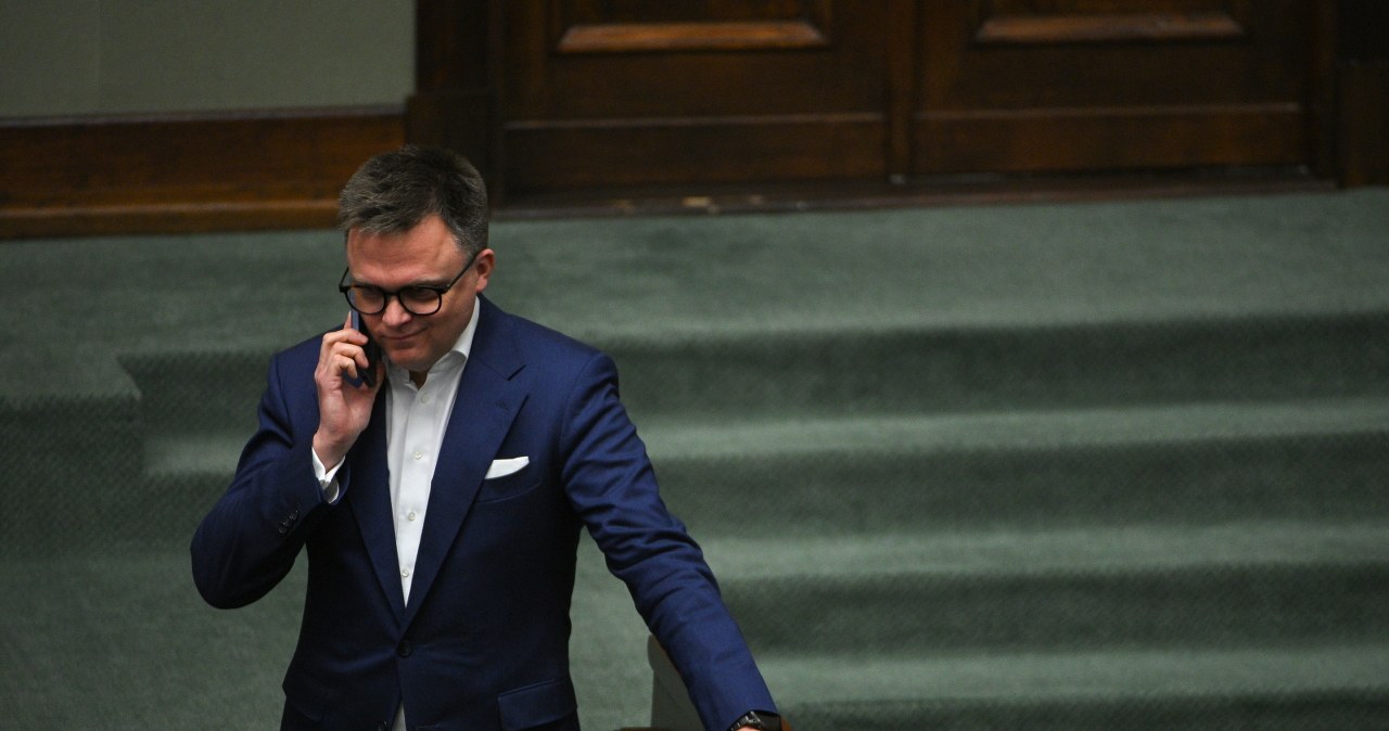 "Opamiętajcie się. Wystarczy". Hołownia ma dość. W Polsce 2050 chaos