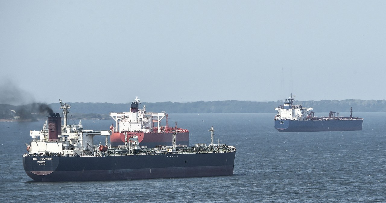 Ropa z Wenezueli popłynie do Europy. Na polecenie Donalda Trumpa