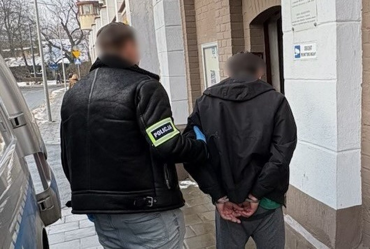 Zaatakował śpiącą 13-latkę. Intruz wszedł do niezamkniętego mieszkania