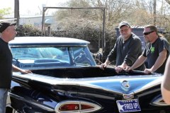 Niechciani w Gas Monkey