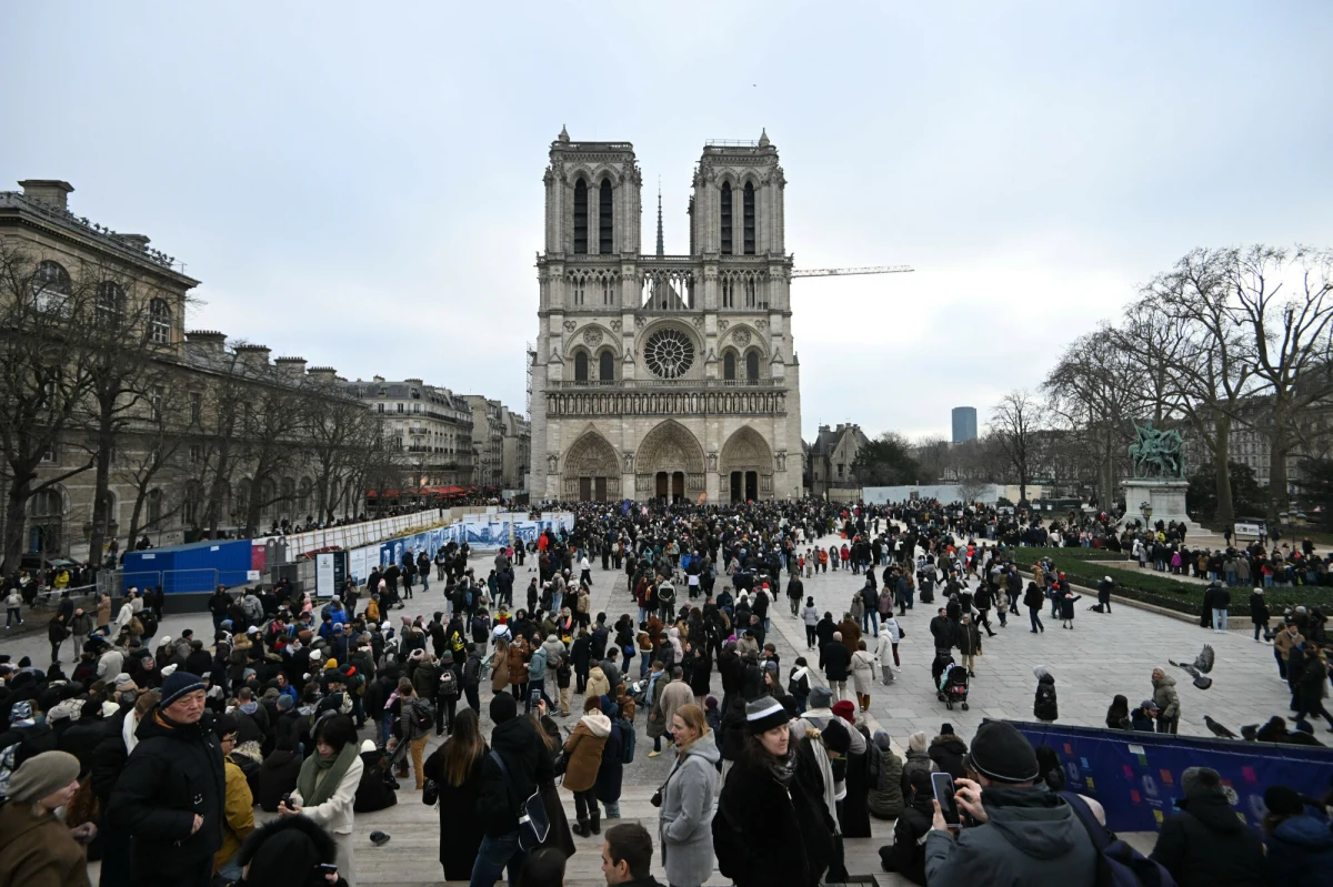 Odbudowa paryskiej katedry Notre-Dame po pamiętnym pożarze sprzed ponad sześciu lat to dopiero początek gruntownej przebudowy całej wyspy Île de la Cité na Sekwanie, na której znajduje się ta słynna świątynia. Podkreśla to wielu francuskich obserwatorów. Na placu Jana Pawła II przed gotyckim zabytkiem ma np. powstać... "leśna polana". Paryski korespondent RMF FM Marek Gładysz rozmawiał o szczegółach tego niecodziennego przedsięwzięcia - oraz m.in. o wyglądzie odremontowanego gotyckiego kościoła - z polskim znawcą francuskich zabytków, przewodnikiem po Paryżu Mirosławem Siedliskim.