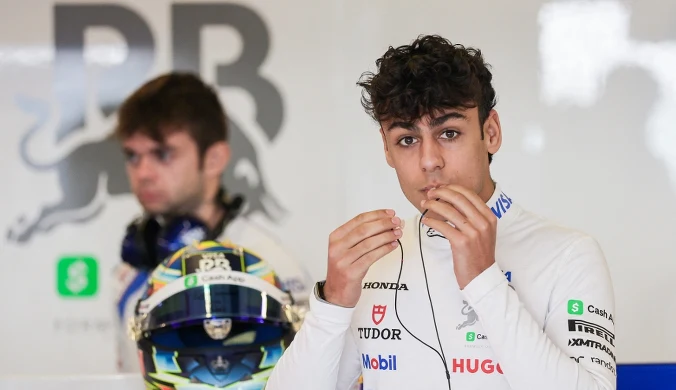 18-latek zadebiutuje w F1. Będzie ścigał się... bez prawa jazdy