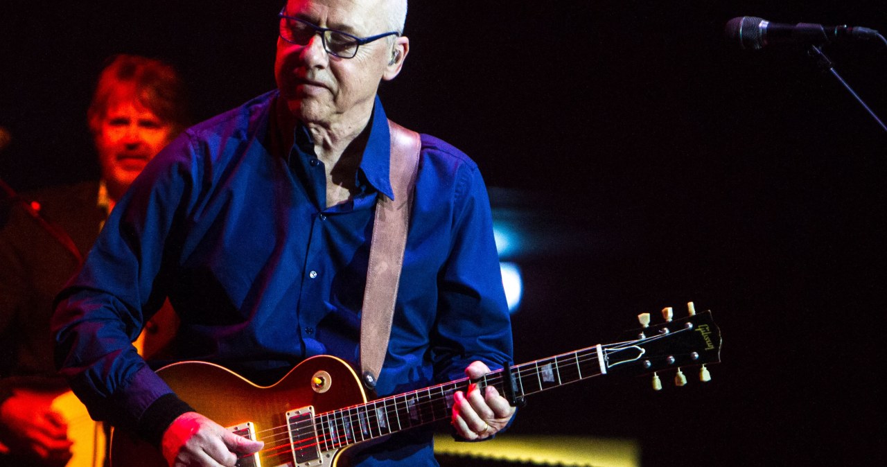 Zakpił ze swoich kolegów z branży. "Zmęczeni faceci w swetrach"