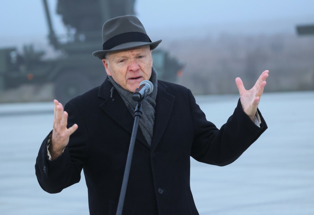 Burza po słowach Trumpa nie cichnie. "Polska jest czymś więcej"