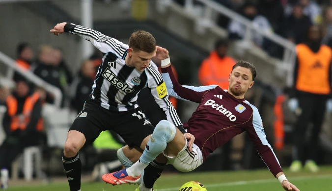 Znów głośno o Cashu. Trafił na usta Anglików. To Polak zrobił w hicie