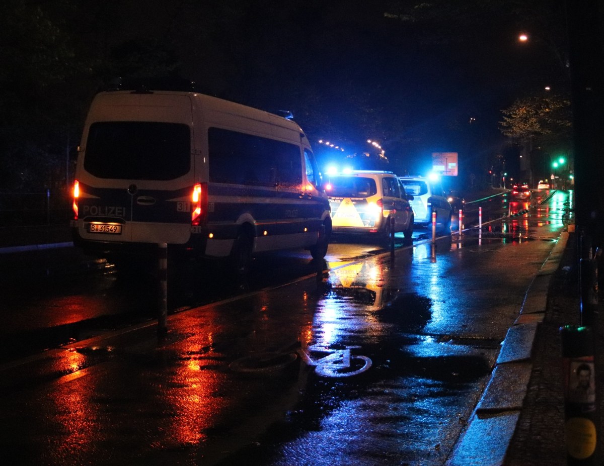 Strzelanina w mieszkaniu w Berlinie. Pięć osób rannych, dwie walczą o życie