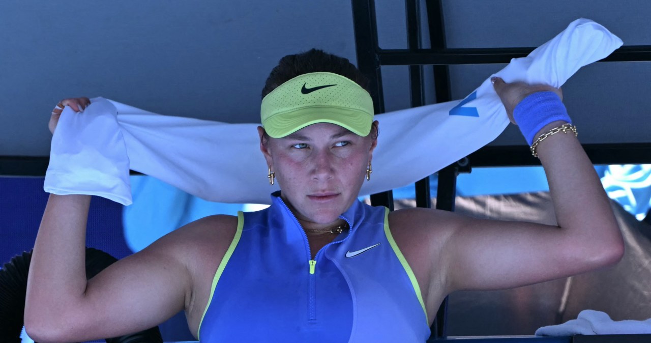 Przerwa medyczna w meczu Anisimovej. Wyklarowała się sytuacja u Świątek