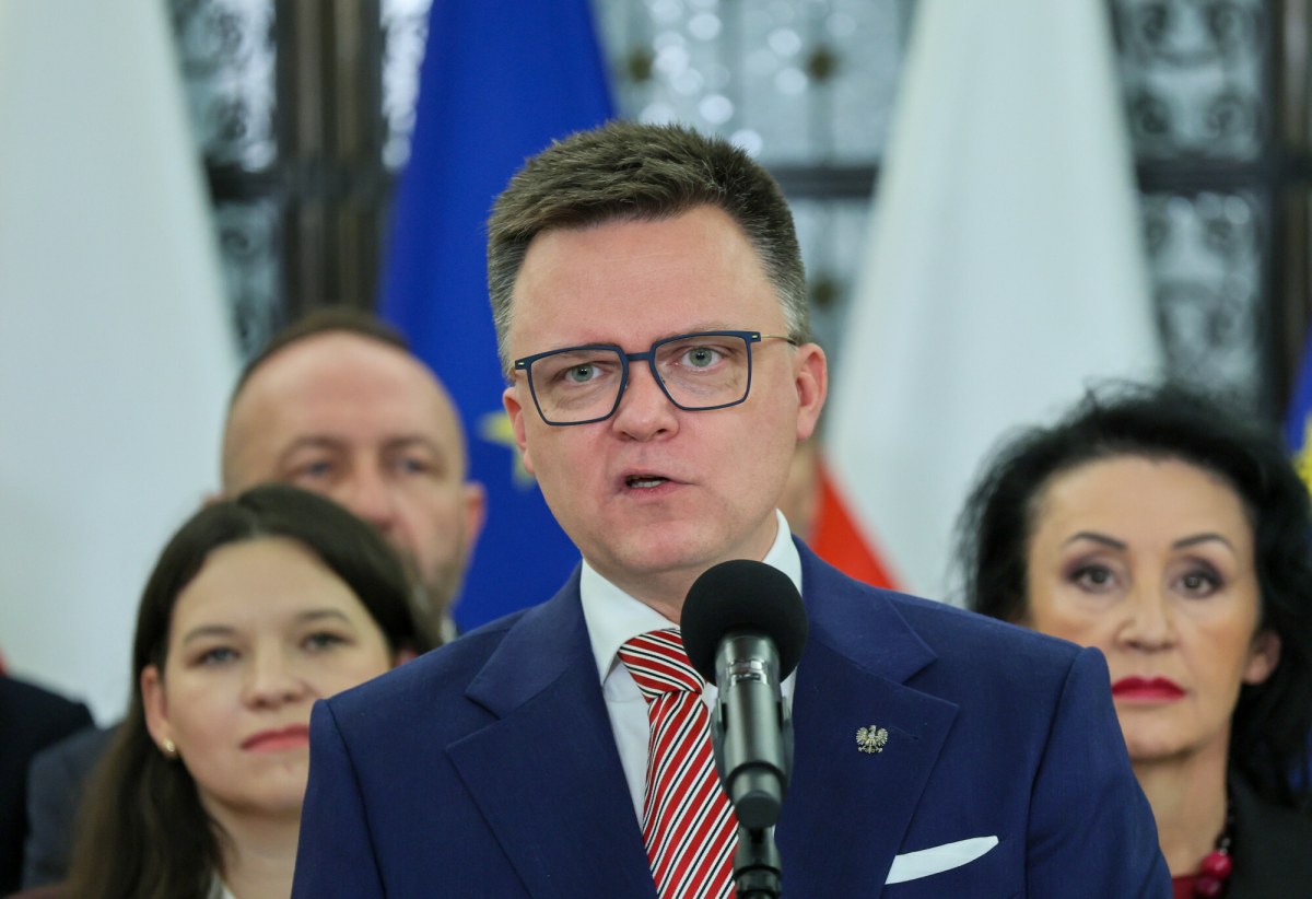 Hołownia grozi odejściem z Polski 2050. Mówi o "programowanej samozagładzie"