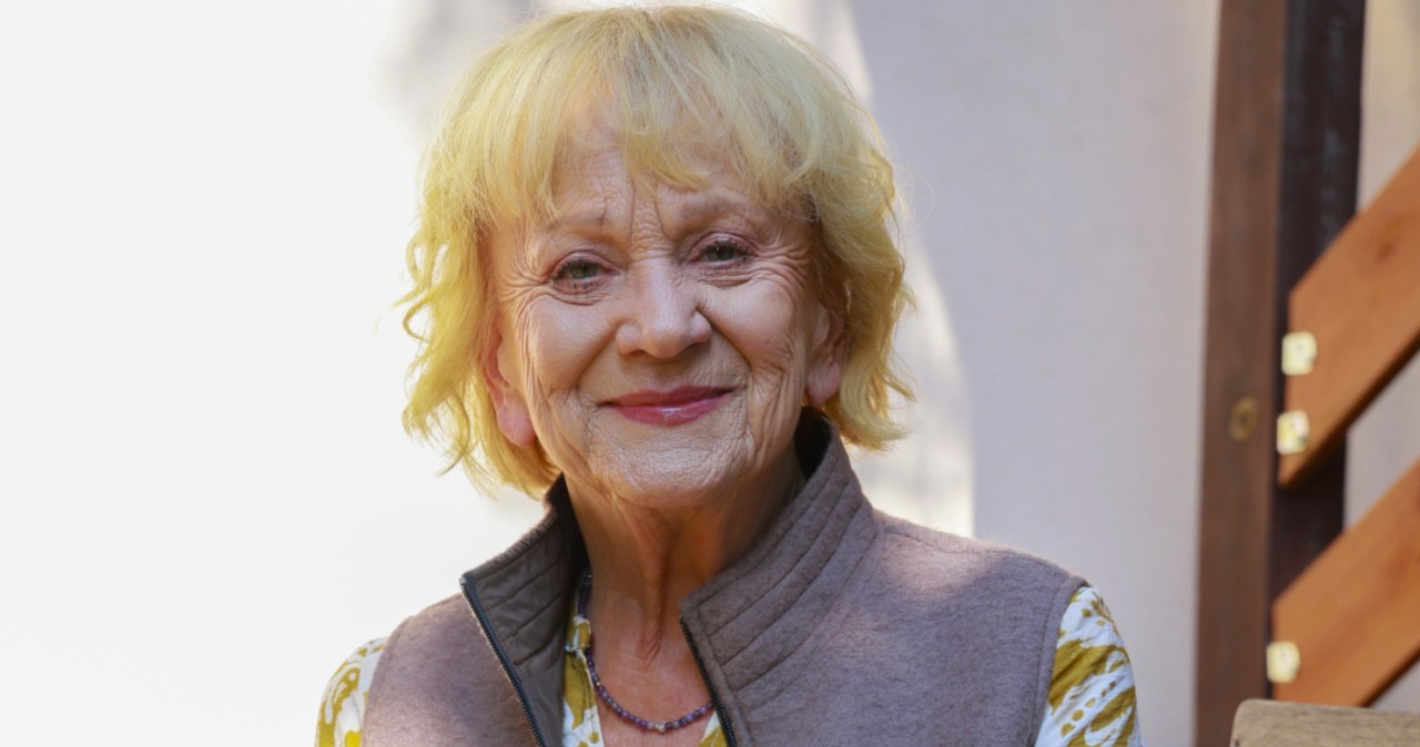 Po 50 latach Rożniatowska znów założyła suknię ślubną. Oto kulisy