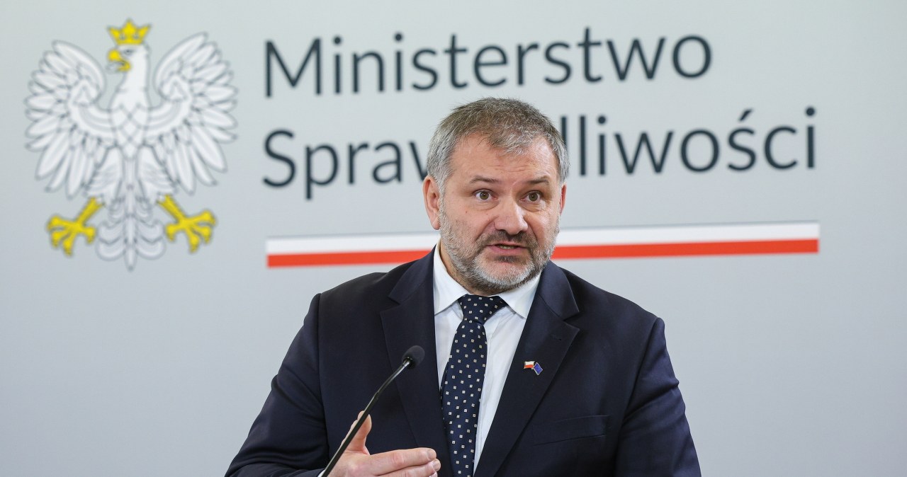 Akt oskarżenia przeciwko Waldemarowi Żurkowi. "Wyszedł z roli urzędnika"