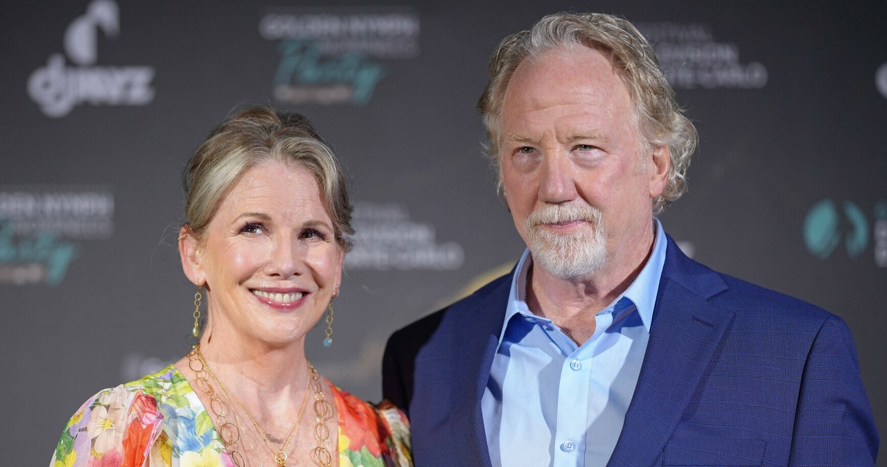 Gwiazda telewizji broni męża. Ciążą na nim poważne zarzuty