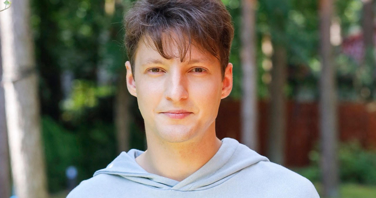 Nowa gwiazda polskiego serialu. Zastąpił aktora, grającego w nim od dziecka