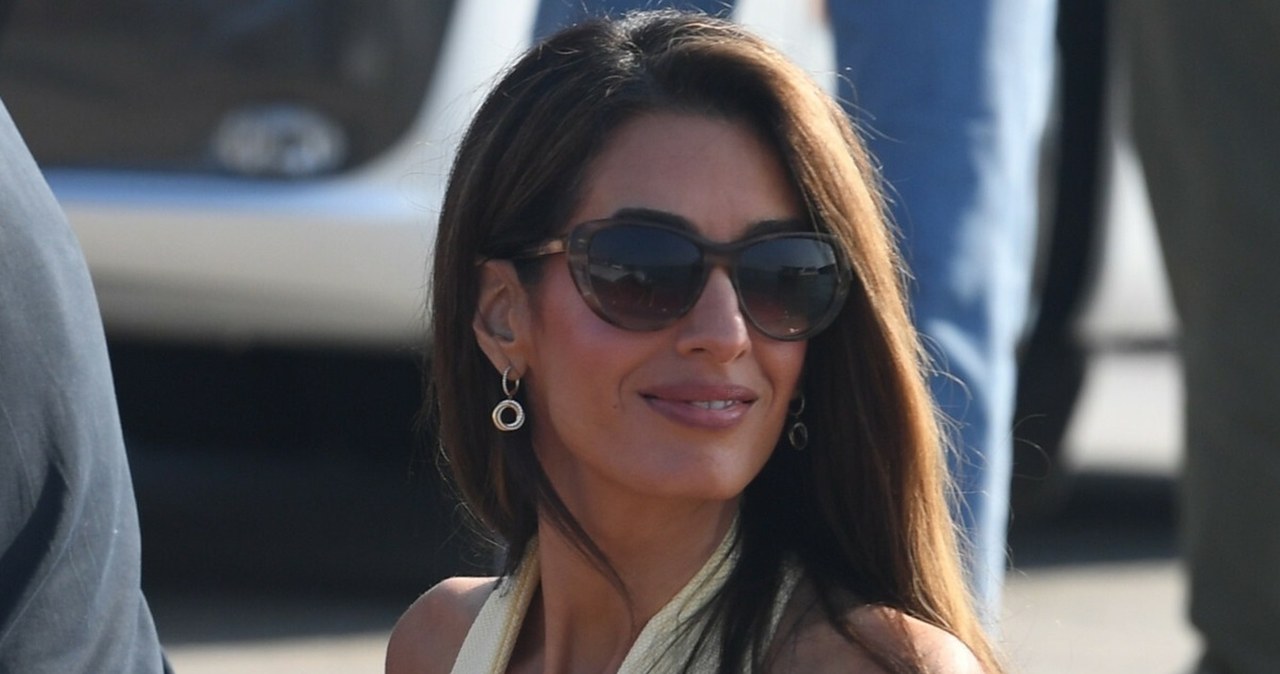 Amal Clooney już nosi. Buty są hitem, a kolor pasuje do wszystkiego