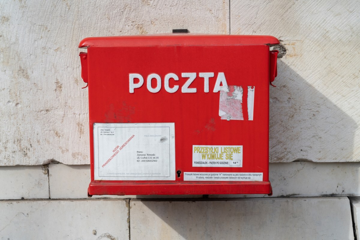 Poczta Polska z milionową karą UODO. Jest reakcja