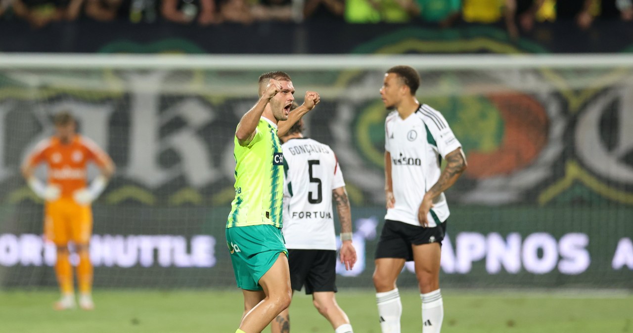 Polski piłkarz był straszony, prezes dmuchał dymem w twarz