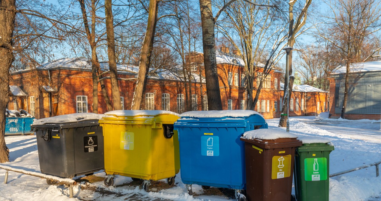 Nawet 11 kolorów koszy na śmieci. UE szykuje rewolucję