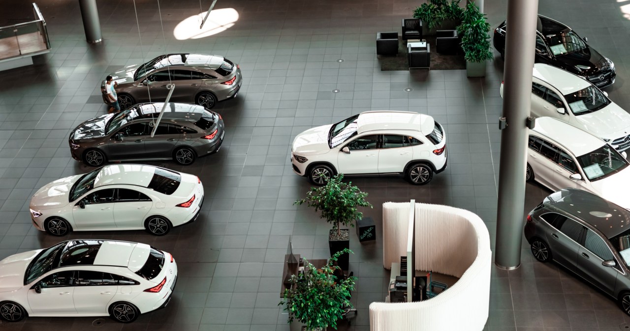 Salony znikają jeden po drugim. Europejskie marki tracą pozycję w Chinach