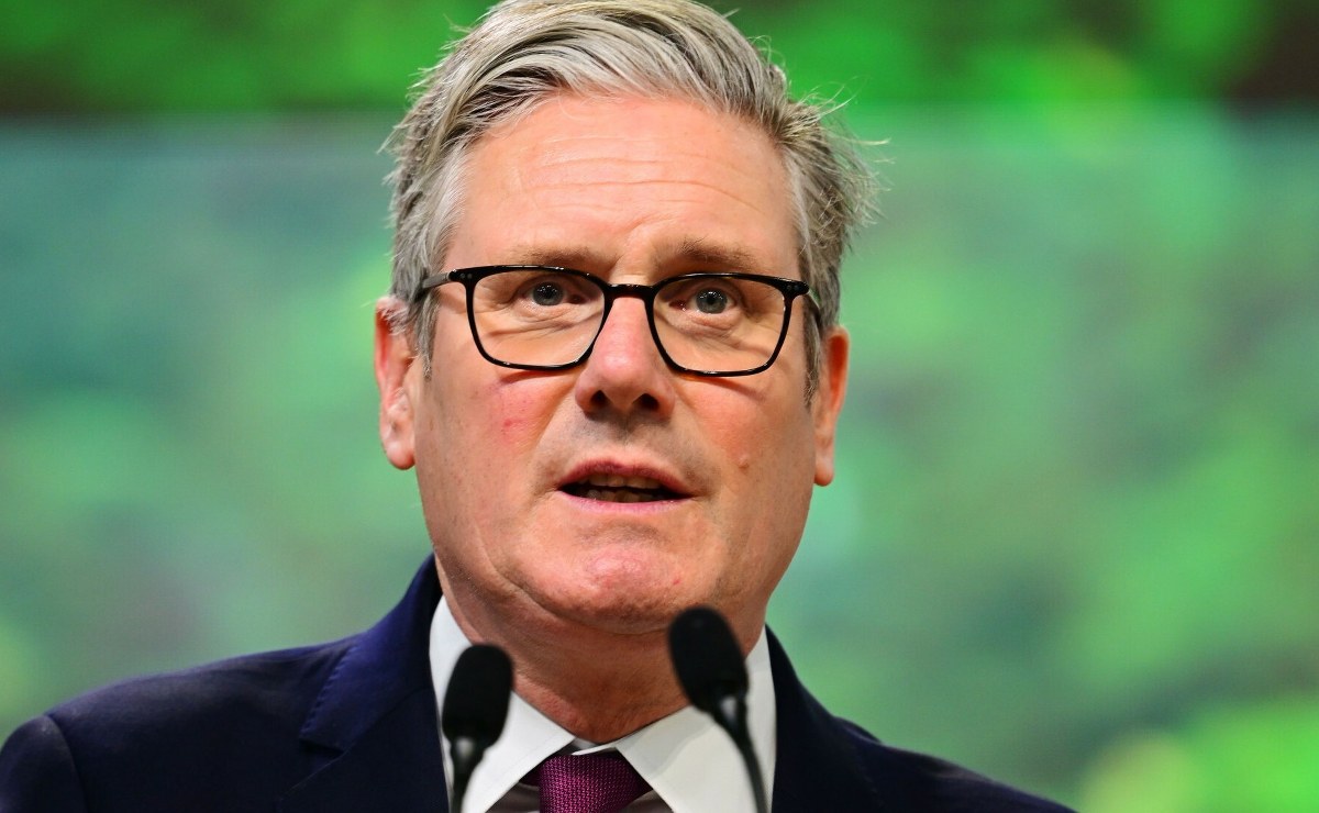 "Jednorazowe" telefony komórkowe i laptopy. Keir Starmer w Chinach jak James Bond