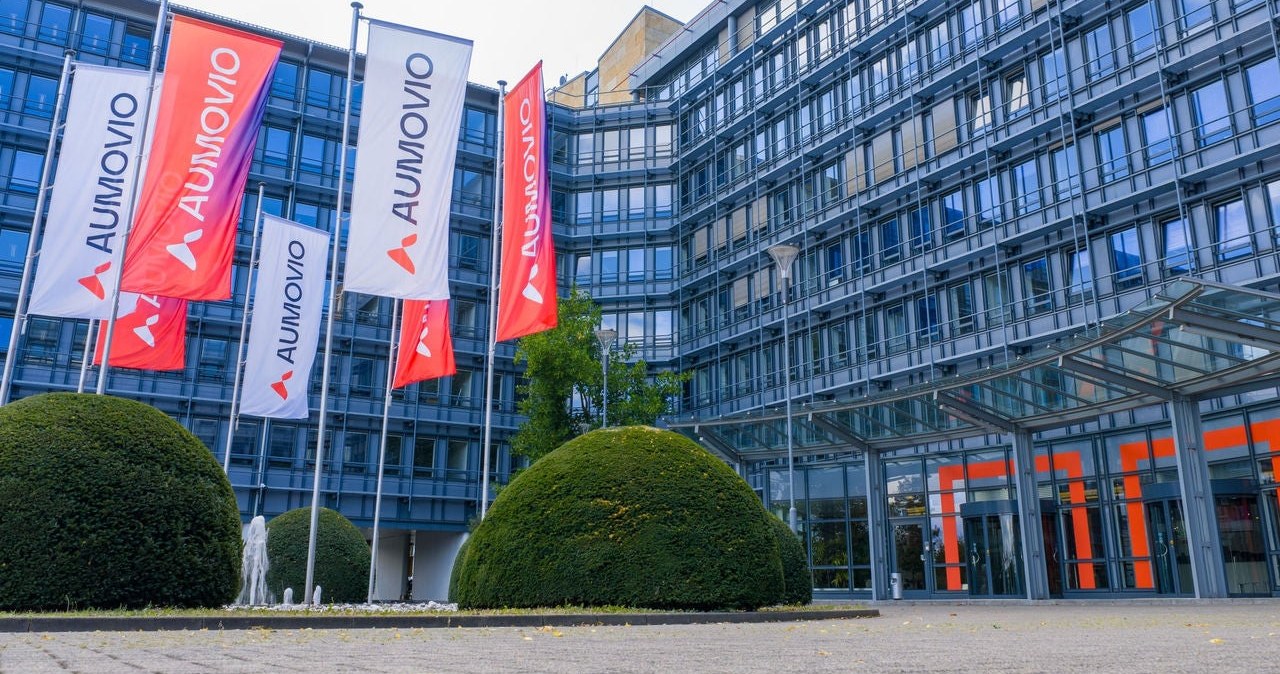 Niemiecka motoryzacja w rozsypce. Gigant tnie 4 tys. miejsc pracy