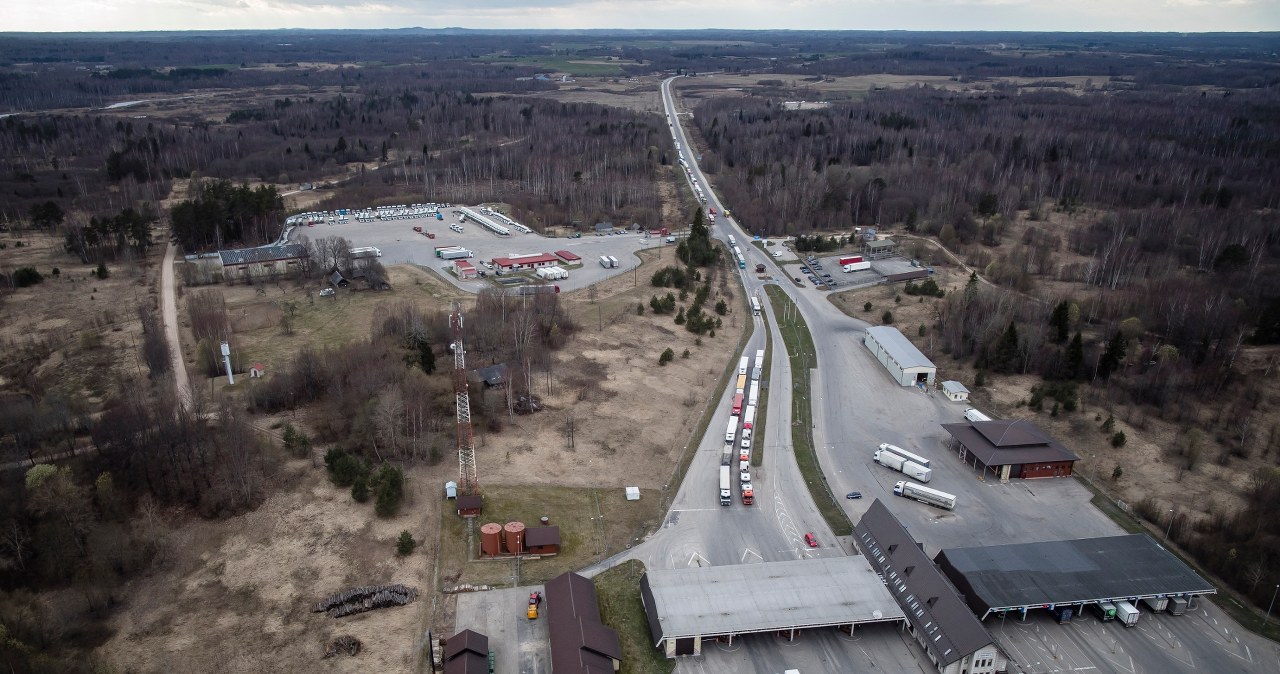 Natychmiastowe zamknięcie dróg w przypadku zagrożenia. Nowy plan kraju NATO