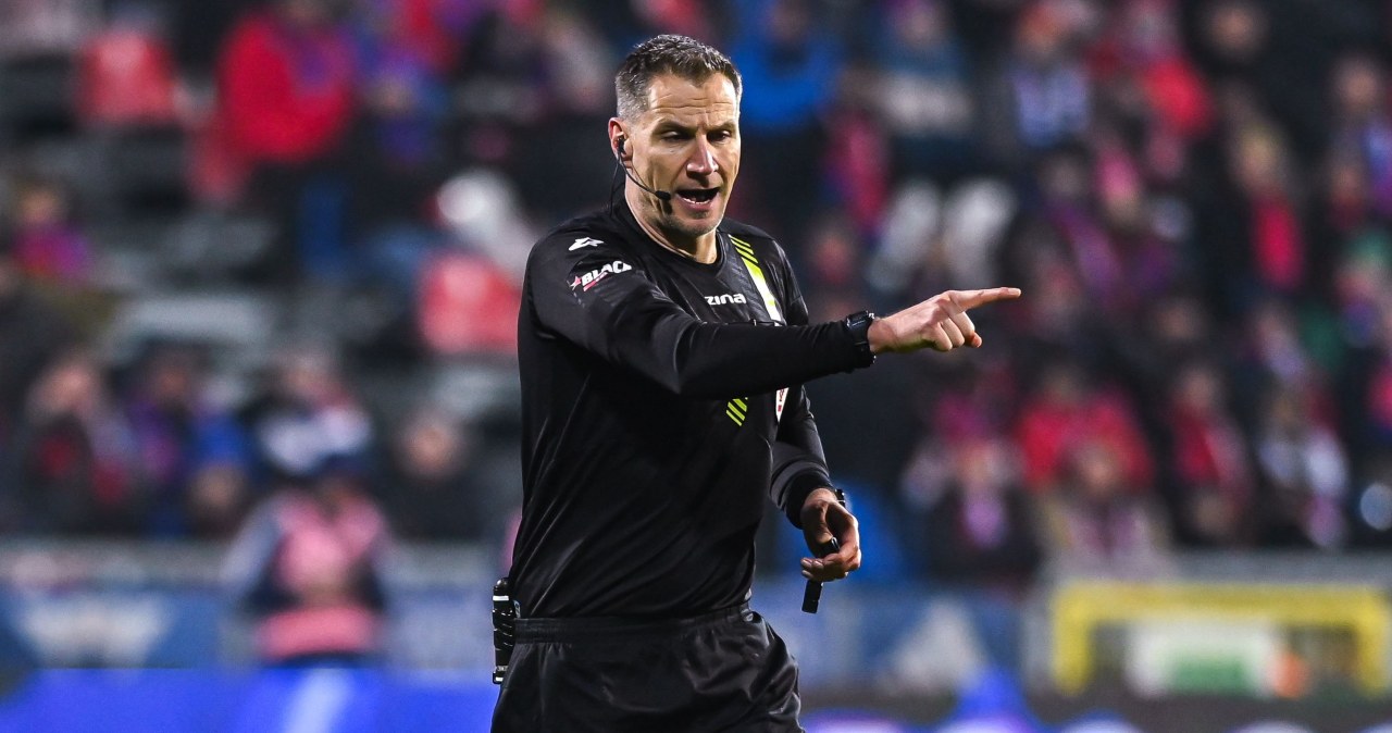 Czołowy sędzia Ekstraklasy ujawnia kulisy. "Cały czas siedzi mi to w głowie"