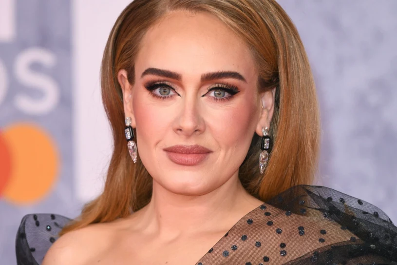 Album Adele sprzed 15 lat pobił rekord. Wyprzedził prawdziwą legendę!