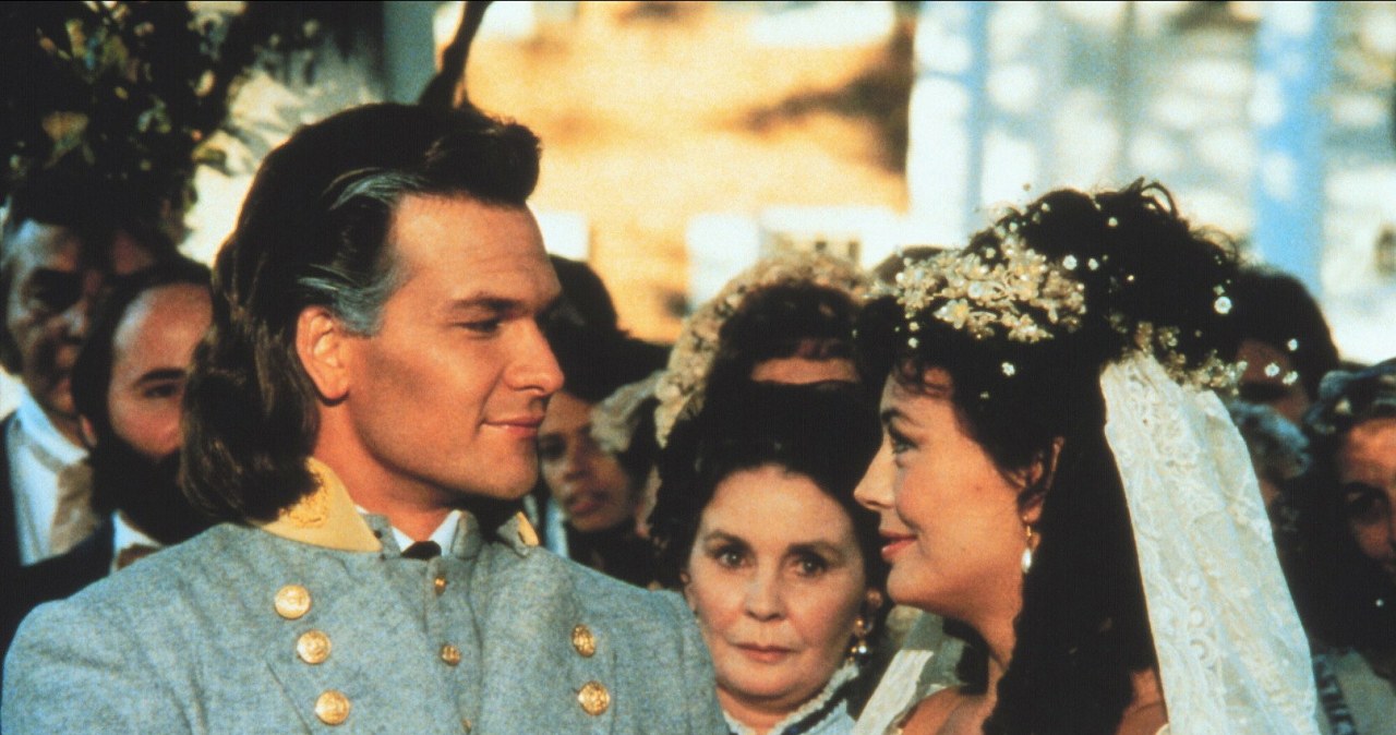 Kultowy serial lat 80. po cichu trafił na streaming. Zdradzamy, gdzie oglądać