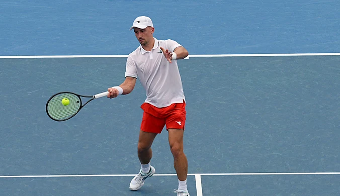 Cudowny powrót Polaka w drugim secie. 114 minut gry o finał Australian Open