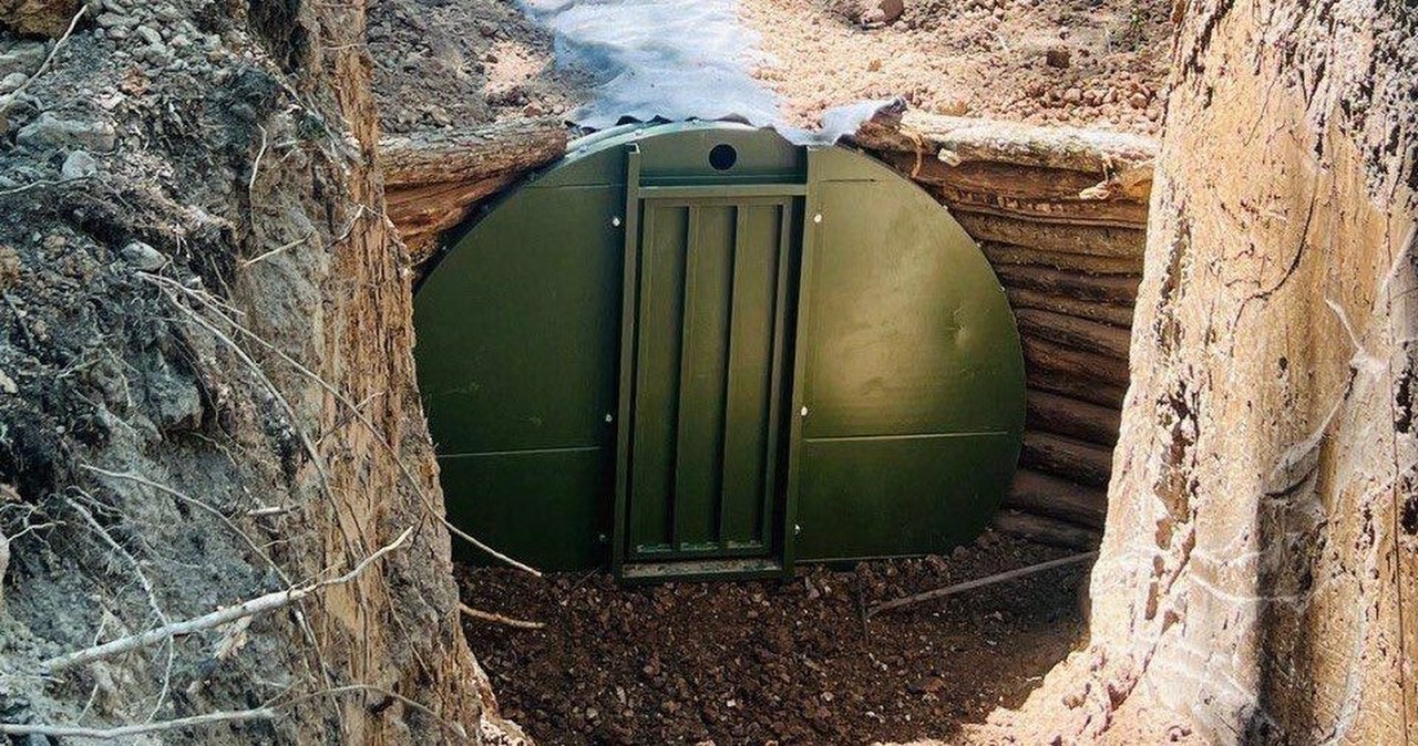 Dwa kilometry stali i betonu. Ukraina wzmacnia obronę na froncie