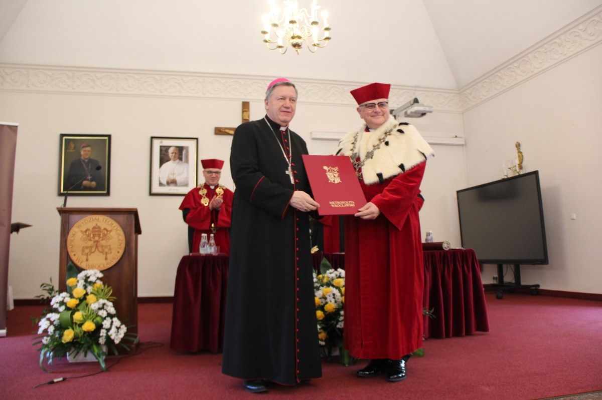 We Wrocławiu powstała nowa uczelnia katolicka. Sprawdź, kiedy rusza nabór