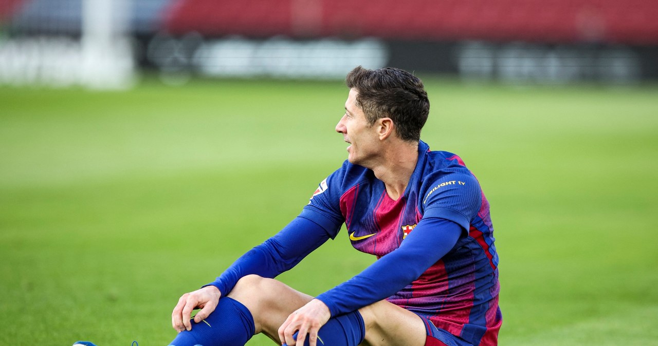 wiadomości,aktualności,Interia Wstydliwa wpadka Lewandowskiego w Lidze Mistrzów. Szybko znalazł winnego