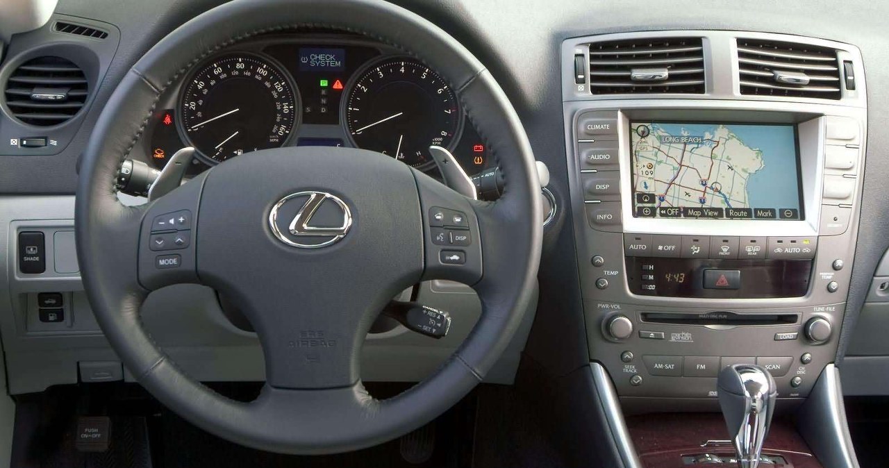 wiadomości,aktualności,Interia Lista najpewniejszych samochodów używanych. Jeżdżą po 17 lat bez awarii