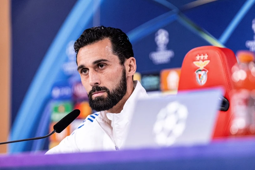 Ogon merda psem. Tyle w Madrycie znaczy trener. Gwizador naprawdę to zrobił