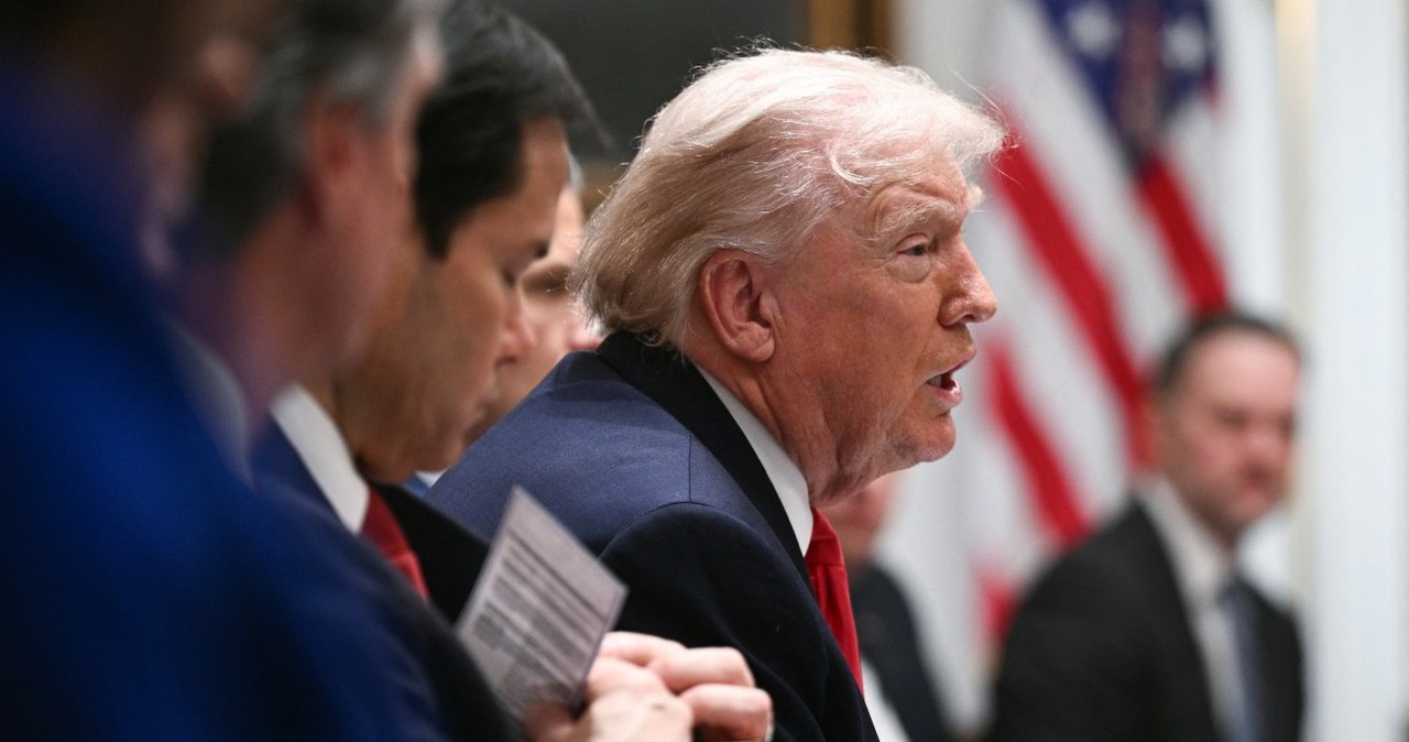 Trump ogłosił sytuację nadzwyczajną. "Sprzymierza się z wrogami USA"