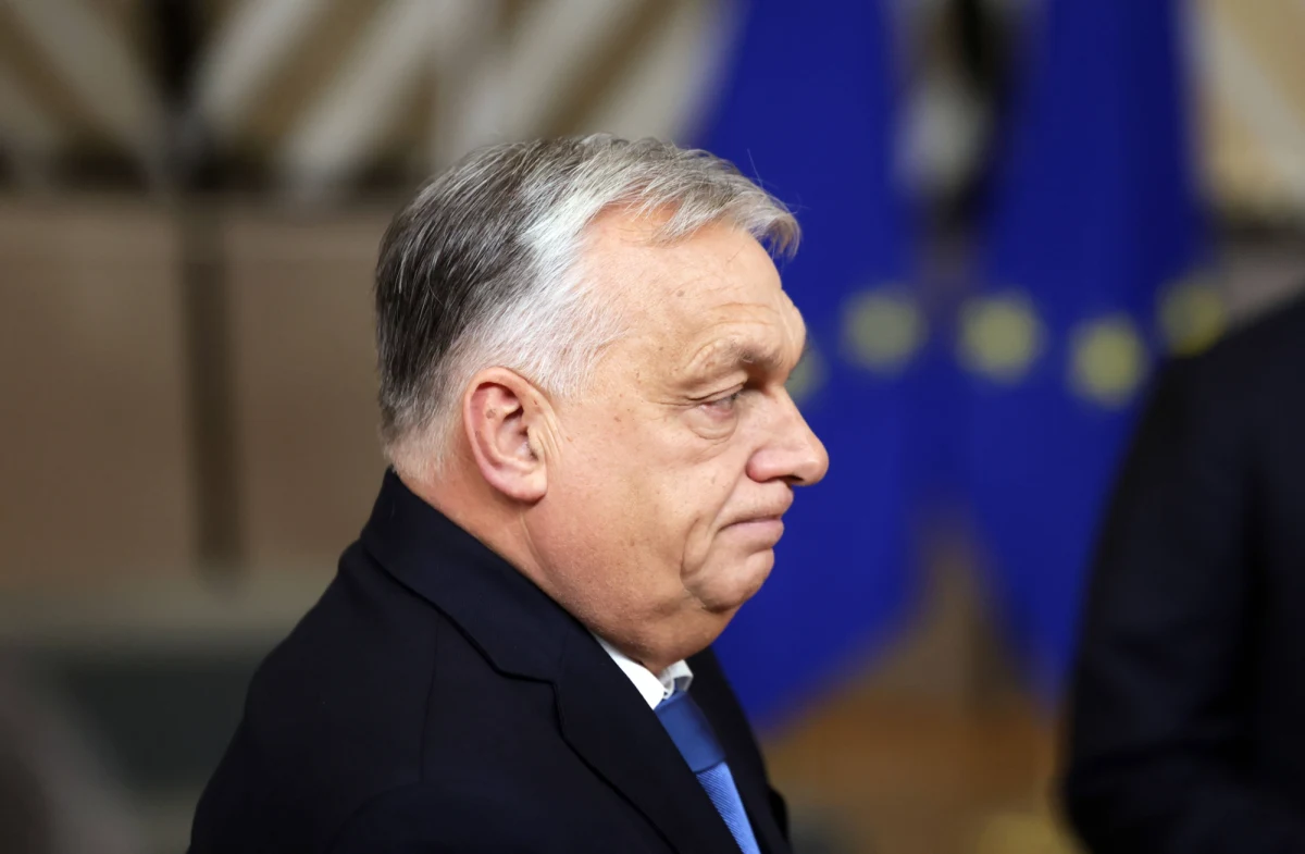 Węgierski Instytut Publicus opublikował wyniki badań, z których wynika, że ponad połowa Węgrów nie ma dobrego zdania o premierze kraju. 55 procent społeczeństwa jest zdania, że Viktor Orban jest "zmęczony" i "niekompetentny" - informuje dziennik "Nepaszava", który zlecił przeprowadzenie sondażu. 