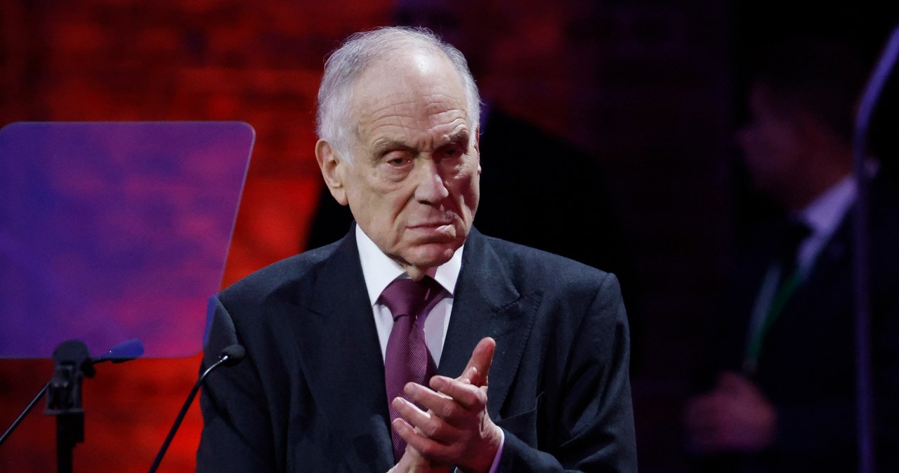 Luksusowa woda z Grenlandii. "Może namówi Donalda Trumpa..."