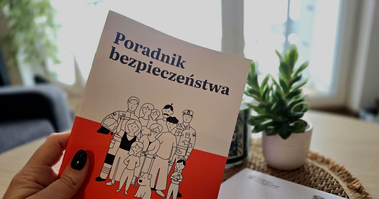 Rządowy poradnik znacznie droższy niż zakładano. Miało być dwa razy mniej