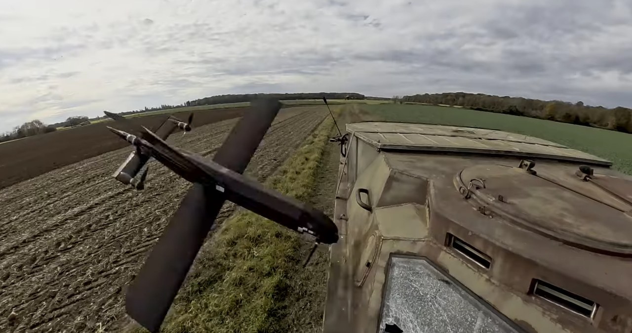 Niemieckie drony HX-2 są do bani? Celność w Ukrainie 35 proc.