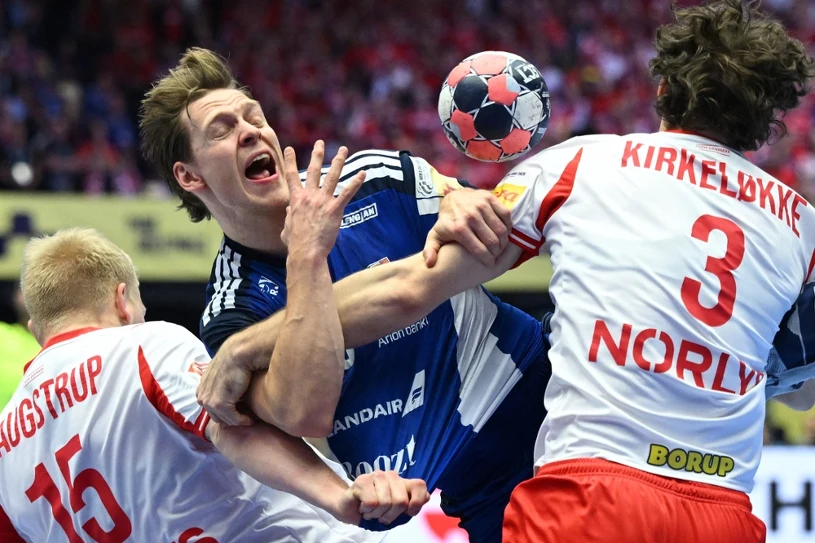 Trzy kwadranse nordyckiej bitwy o finał mistrzostw. Niemcy poznali rywala