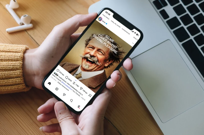 BMW uderzyło w Mercedesa w jego święto. Jedno zdanie wywołało burzę