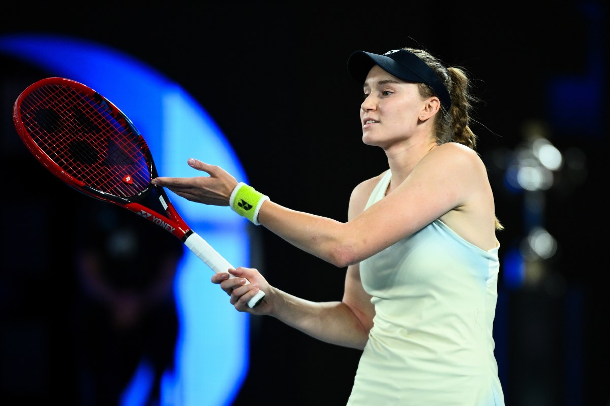 Niesamowite zwroty akcji w finałowej bitwie Rybakiny z Sabalenką