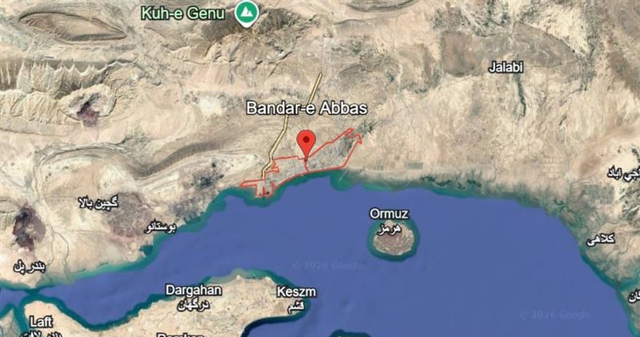 Wybuch w Iranie. Zniszczony budynek w porcie nad Zatoką Perską