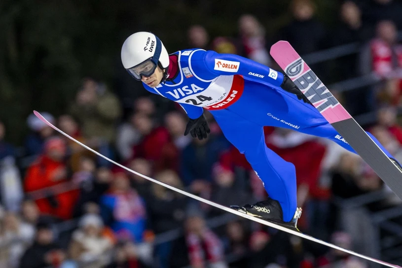 Polak przeskoczył skocznię. Ale i tak drżał o podium, Austriak dał popis