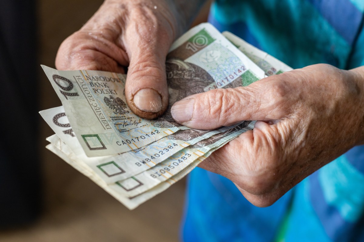 ZUS ogłosił harmonogram wypłat emerytur na 2026 rok. Kiedy trzynastki?