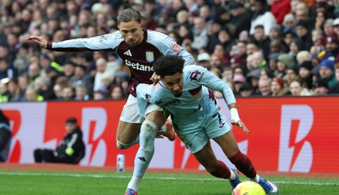 Czerwona kartka, a chwilę później "złoty gol". Sceny w meczu z udziałem Casha