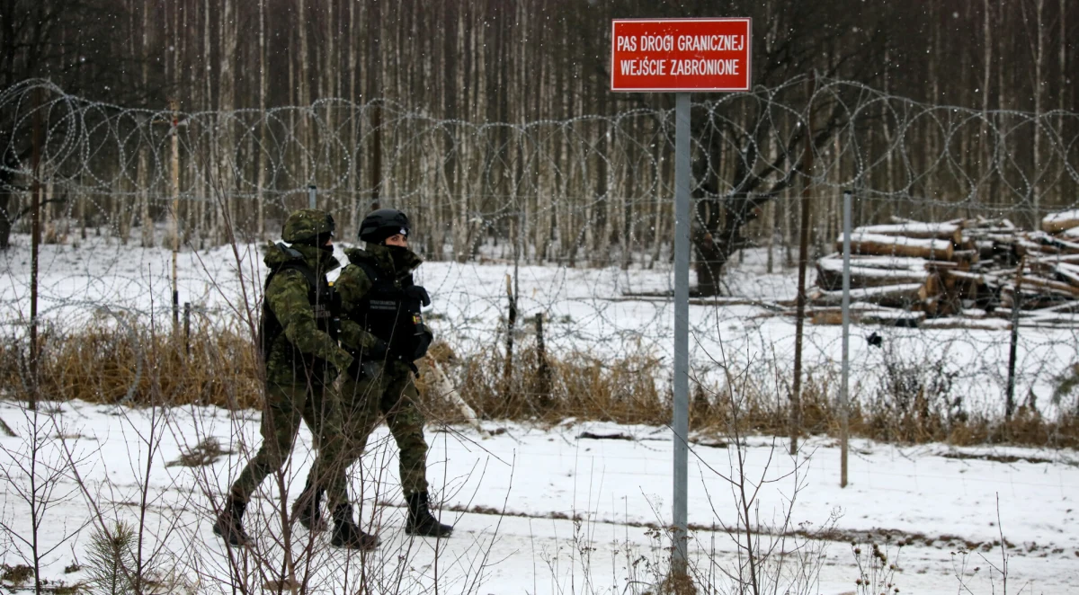 Dowództwo Operacyjne Rodzajów Sił Zbrojnych informuje w poniedziałek o "obiektach o charakterze balonów", które wleciały w polską przestrzeń powietrzną. "Skala incydentów hybrydowych strony białoruskiej była wyraźnie mniejsza w porównaniu z poprzednimi nocami" - zaznaczono.